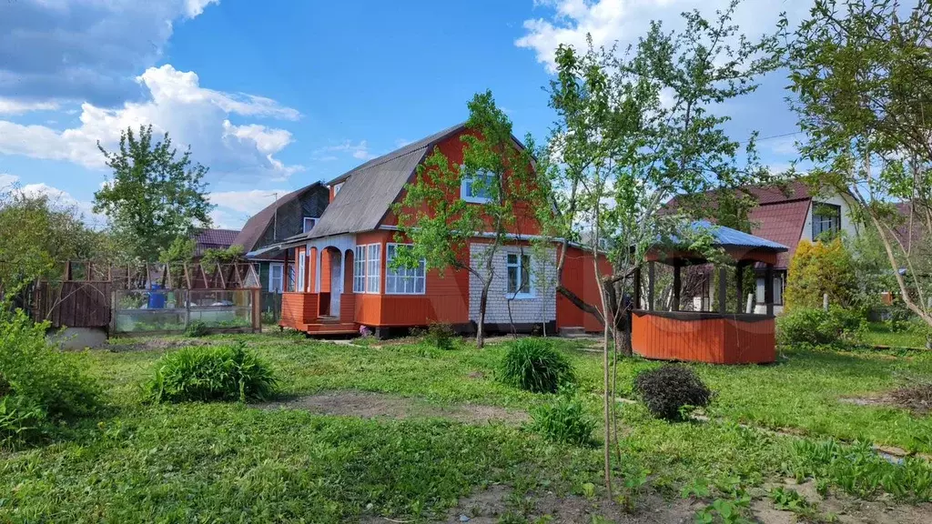 Дом 100 м на участке 6 сот. - Фото 0