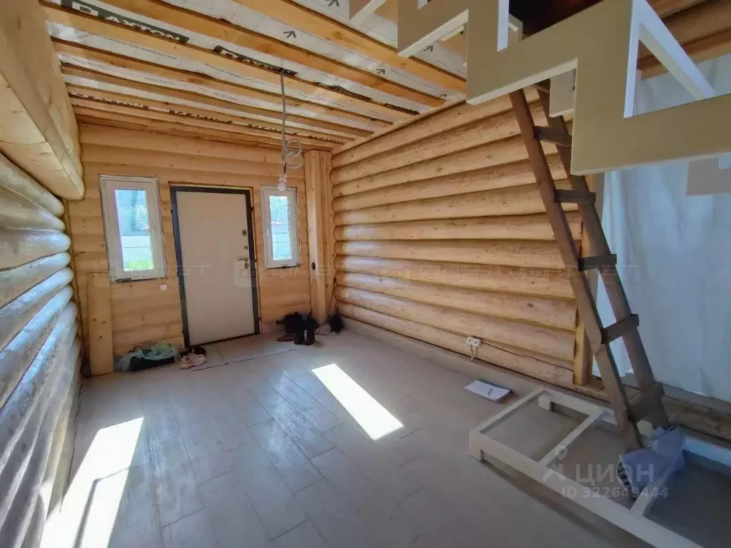 Дом в Татарстан, Зеленодольский район, Айшинское с/пос, с. Айша ул. ... - Фото 1