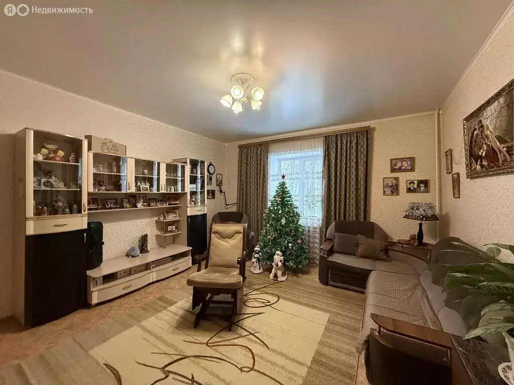 3-комнатная квартира: Полевской, улица Ленина, 42 (75.9 м) - Фото 1