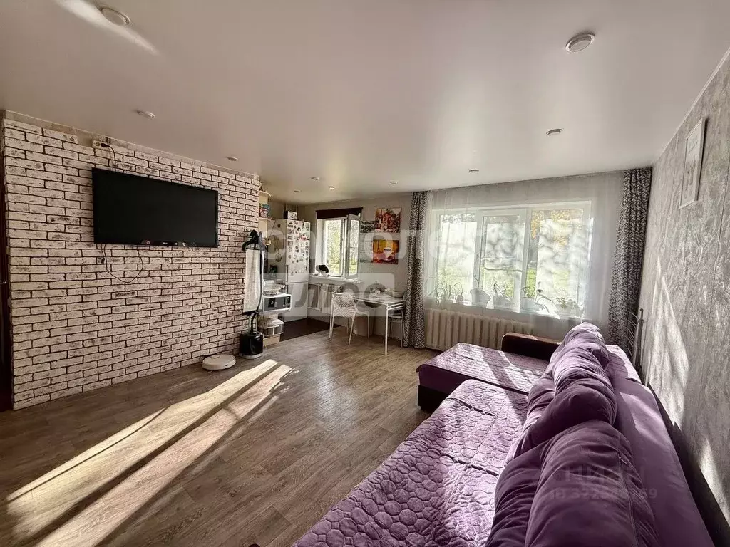 2-к кв. Свердловская область, Ревда ул. Максима Горького, 33 (41.1 м) - Фото 1