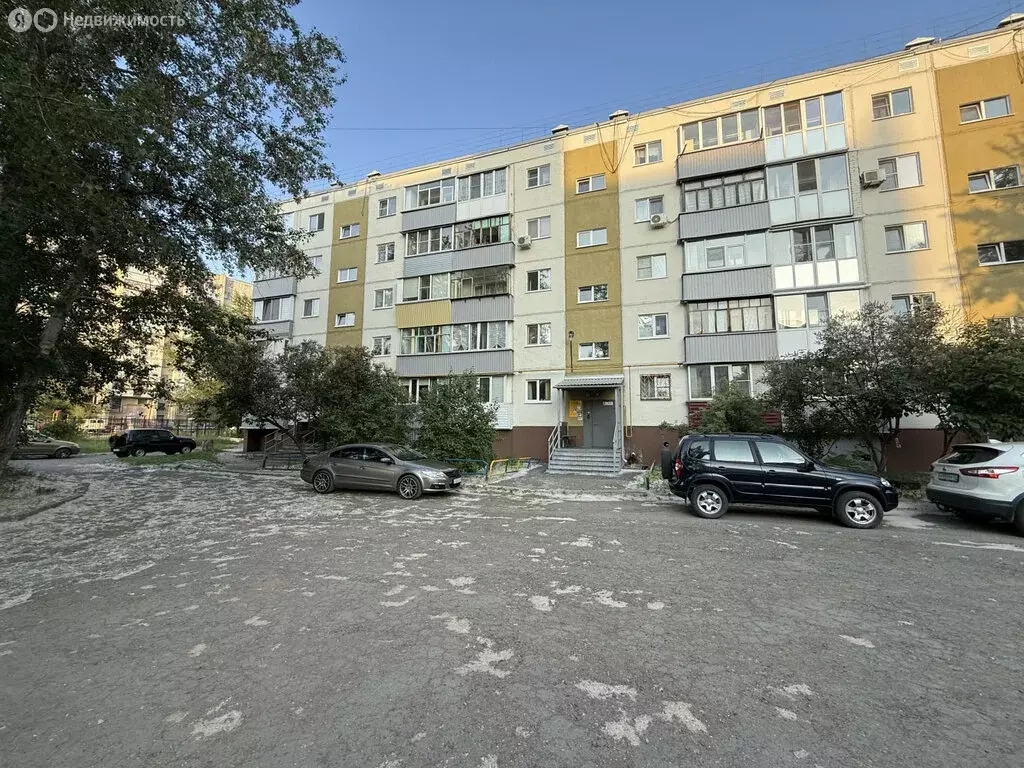 1-комнатная квартира: Курган, улица Радионова, 18А (29 м) - Фото 0