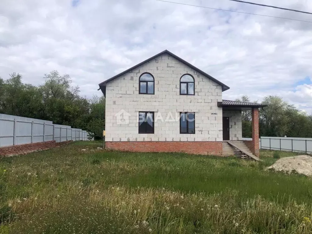 Дом в Белгородская область, Белгородский район, Никольское с/пос, с. ... - Фото 0