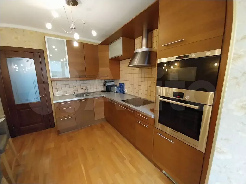 4-к. квартира, 72 м, 3/5 эт. - Фото 0