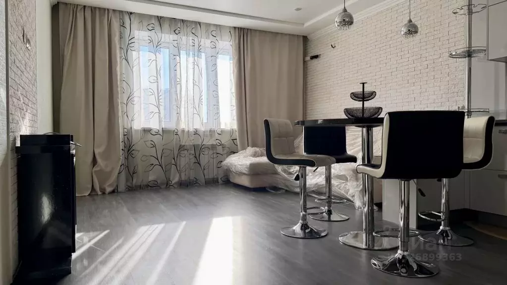1-к кв. Омская область, Омск бул. Архитекторов, 21 (53.1 м) - Фото 1