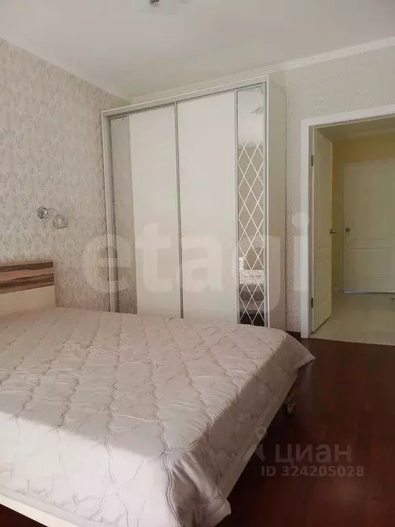 3-к кв. Белгородская область, Старый Оскол Жукова мкр, 24 (63.0 м) - Фото 1