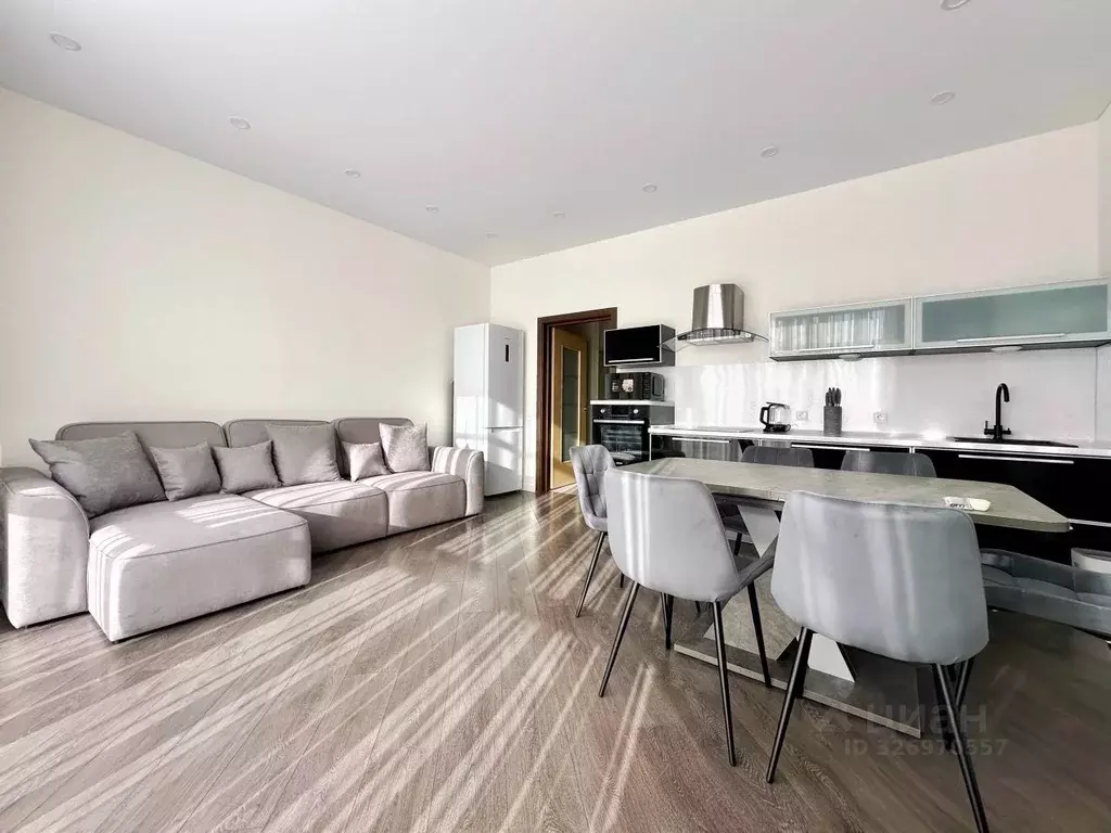 2-к кв. Татарстан, Казань Меридианная ул., 2 (65.0 м) - Фото 1