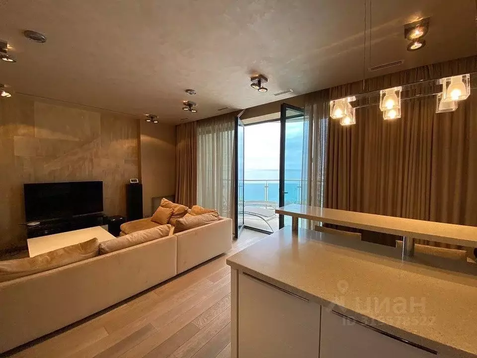 2-к кв. Краснодарский край, Сочи Курортный просп., 105б (115.0 м) - Фото 1