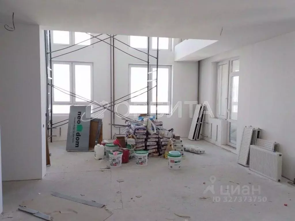 4-к кв. Тюменская область, Тюмень ул. Фармана Салманова, 22 (150.9 м) - Фото 2