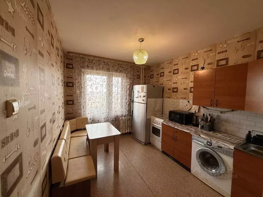 3-к кв. Иркутская область, Иркутск ул. Баумана, 219/6 (84.2 м) - Фото 1