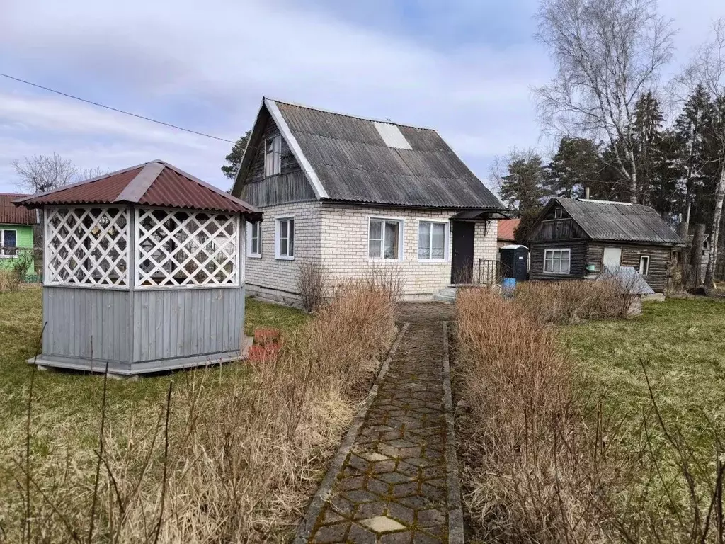 Дом в Псковская область, Псковский муниципальный округ, Черняковицы-2 ... - Фото 1