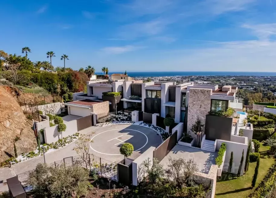 Коттедж в Краснодарский край, Сочи Благодатная ул. (650 м) - Фото 1