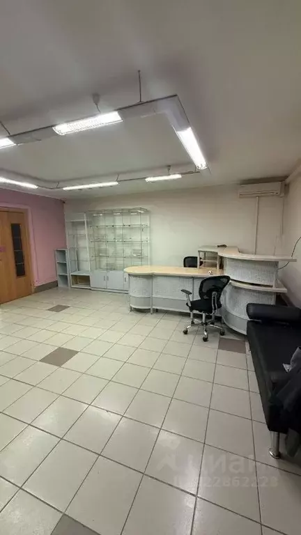 Помещение свободного назначения в Свердловская область, Екатеринбург ... - Фото 2