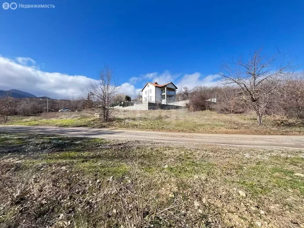 Участок в Республика Крым, муниципальный округ Алушта, посёлок ... - Фото 2