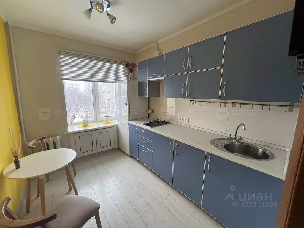 3-к кв. Татарстан, Казань ул. Декабристов, 131 (59.8 м) - Фото 0