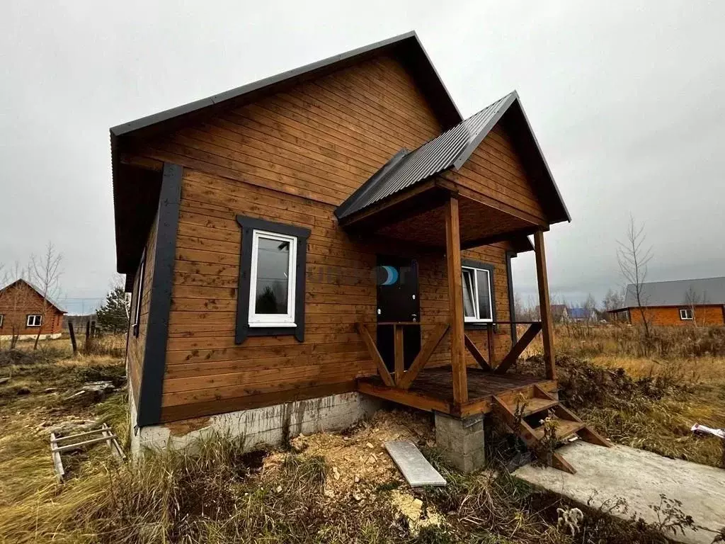Дом в Башкортостан, Иглинский сельсовет, с. Иглино ул. Вакульского, 10 ... - Фото 0