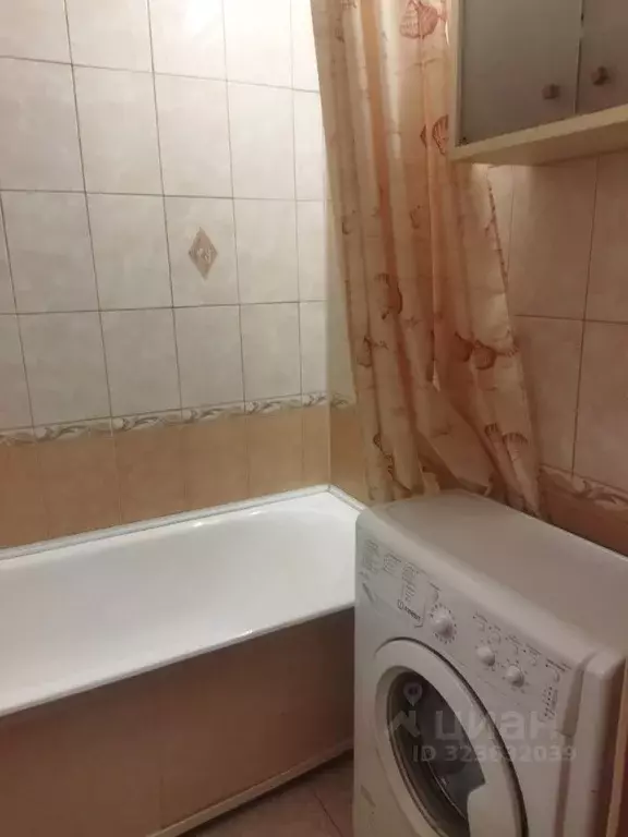 1-к кв. Свердловская область, Екатеринбург ул. Красных Командиров, 1А ... - Фото 2