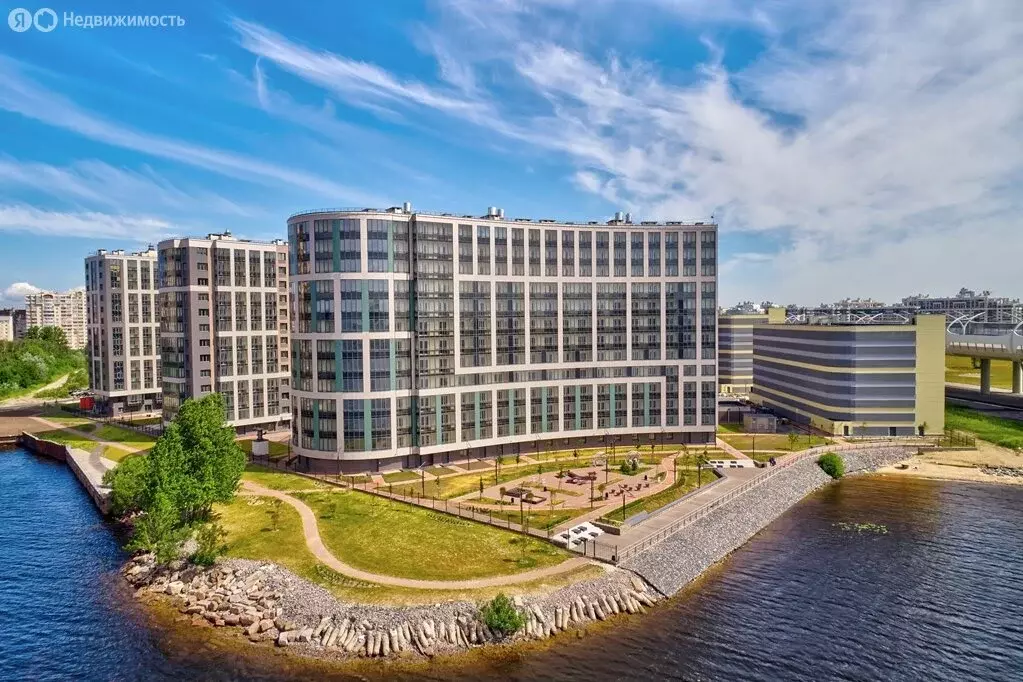 Помещение свободного назначения (1363 м) - Фото 1