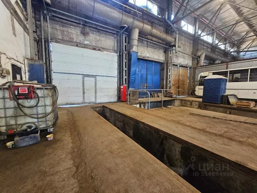 Производственное помещение в Татарстан, Набережные Челны ул. ... - Фото 0