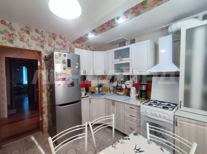 3-к кв. Ростовская область, Новочеркасск Спортивная ул., 21 (56.1 м) - Фото 2