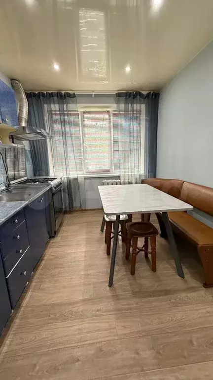1-к. квартира, 41,6 м, 1/5 эт. - Фото 1