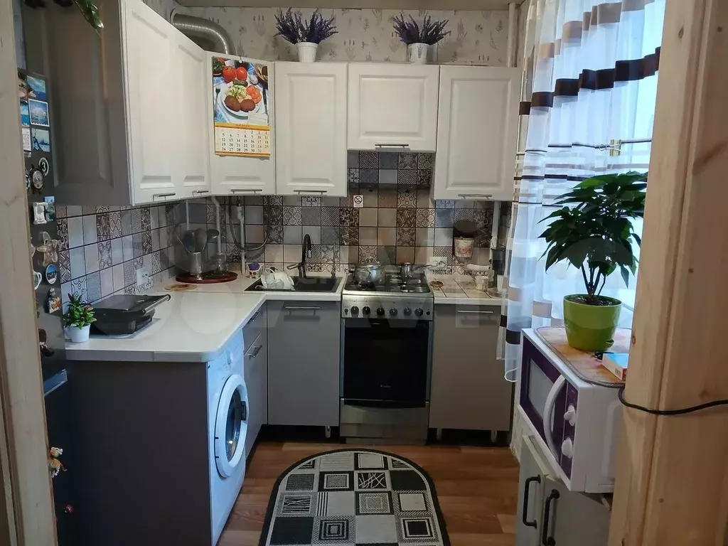 3-к. квартира, 54 м, 1/5 эт. - Фото 1