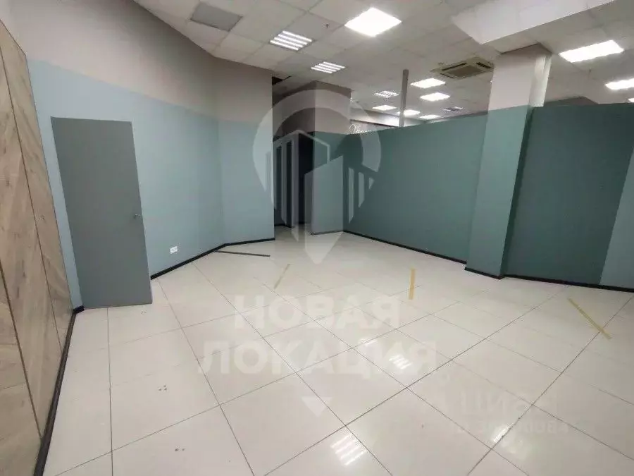 Торговая площадь в Омская область, Омск ул. Фрунзе, 80 (81.8 м) - Фото 1
