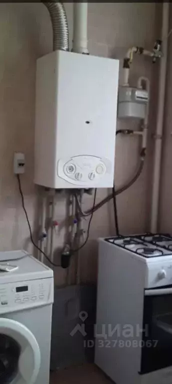 1-к кв. Белгородская область, Белгород ул. Большетроицкая, 32 (28.5 м) - Фото 2