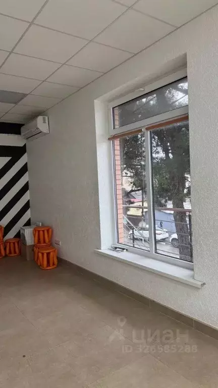 Помещение свободного назначения в Краснодарский край, Геленджик ул. ... - Фото 2