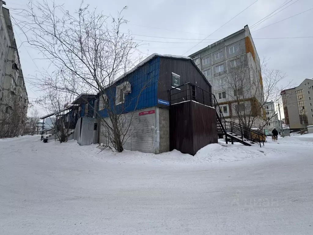 Помещение свободного назначения в Саха (Якутия), Якутск ул. Петра ... - Фото 1