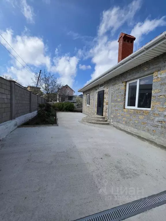 Дом в Севастополь Балаклавский муниципальный округ, с. Флотское, ул. ... - Фото 2