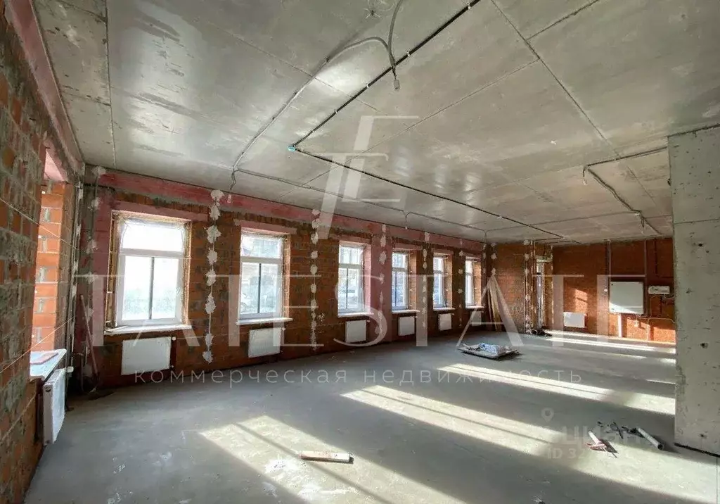 Помещение свободного назначения в Татарстан, Казань Габдуллы Тукая ... - Фото 1