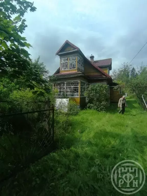 Дом в Ленинградская область, Гатчинский муниципальный округ, Сиверский ... - Фото 0