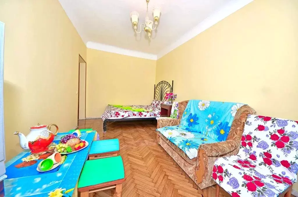 1-к кв. Крым, Ялта ул. К. Маркса, 11к1 (33.0 м) - Фото 0