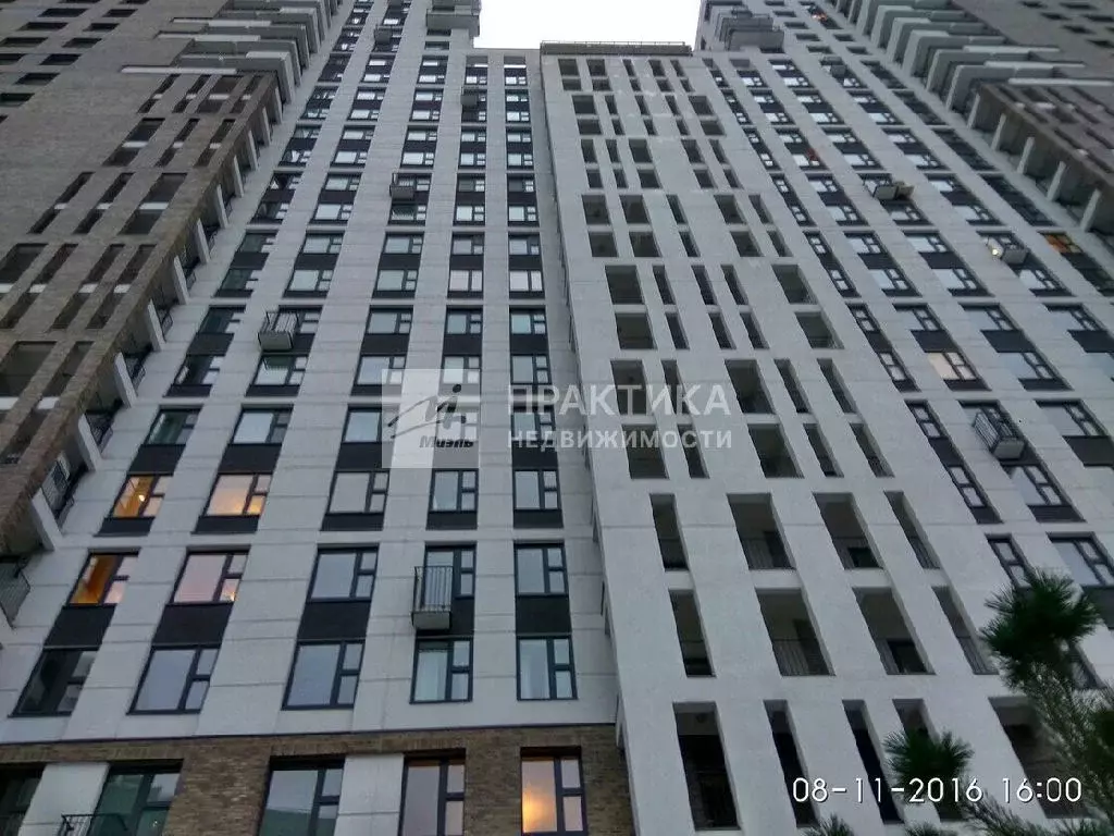 Продается 2-комнатная квартира - Фото 1