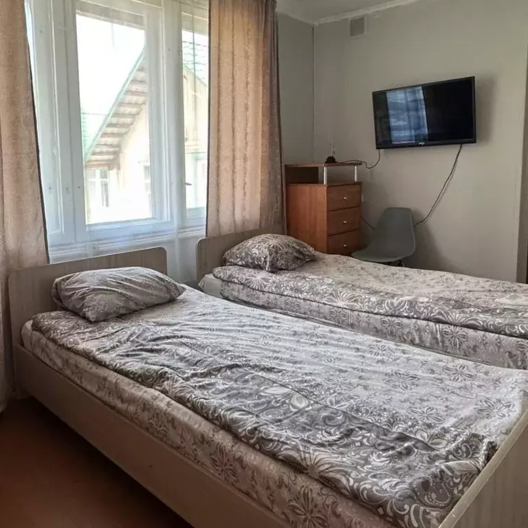 Комната Бурятия, Баргузинский район, с. Максимиха Школьная ул., 5А ... - Фото 0