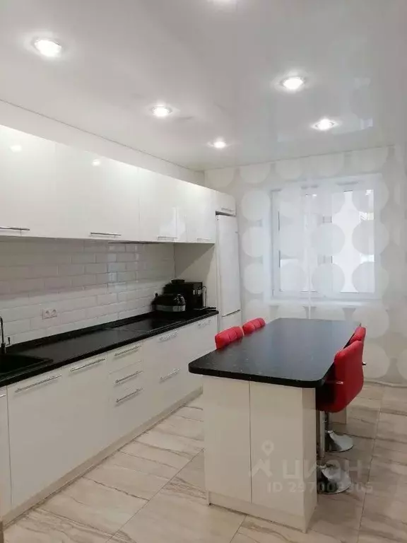 3-к кв. Орловская область, Орел ул. Андрианова, 39 (81.8 м) - Фото 1