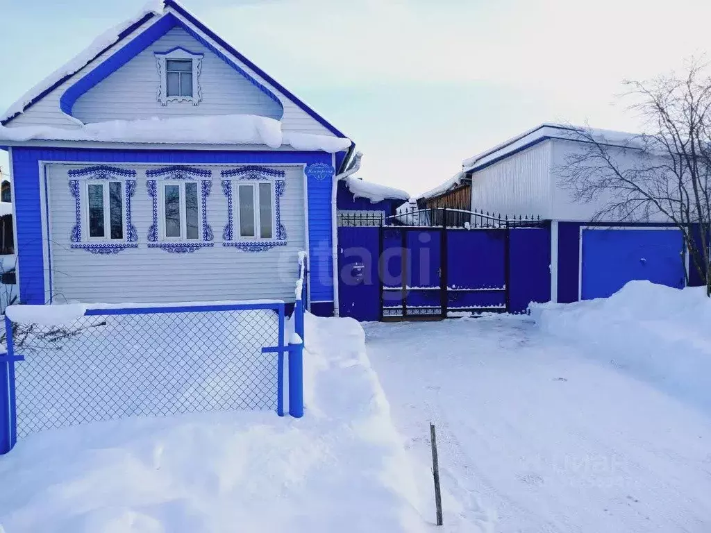 Дом в Удмуртия, Можга Можгинский район, Пионерская ул., 41 (50 м) - Фото 1