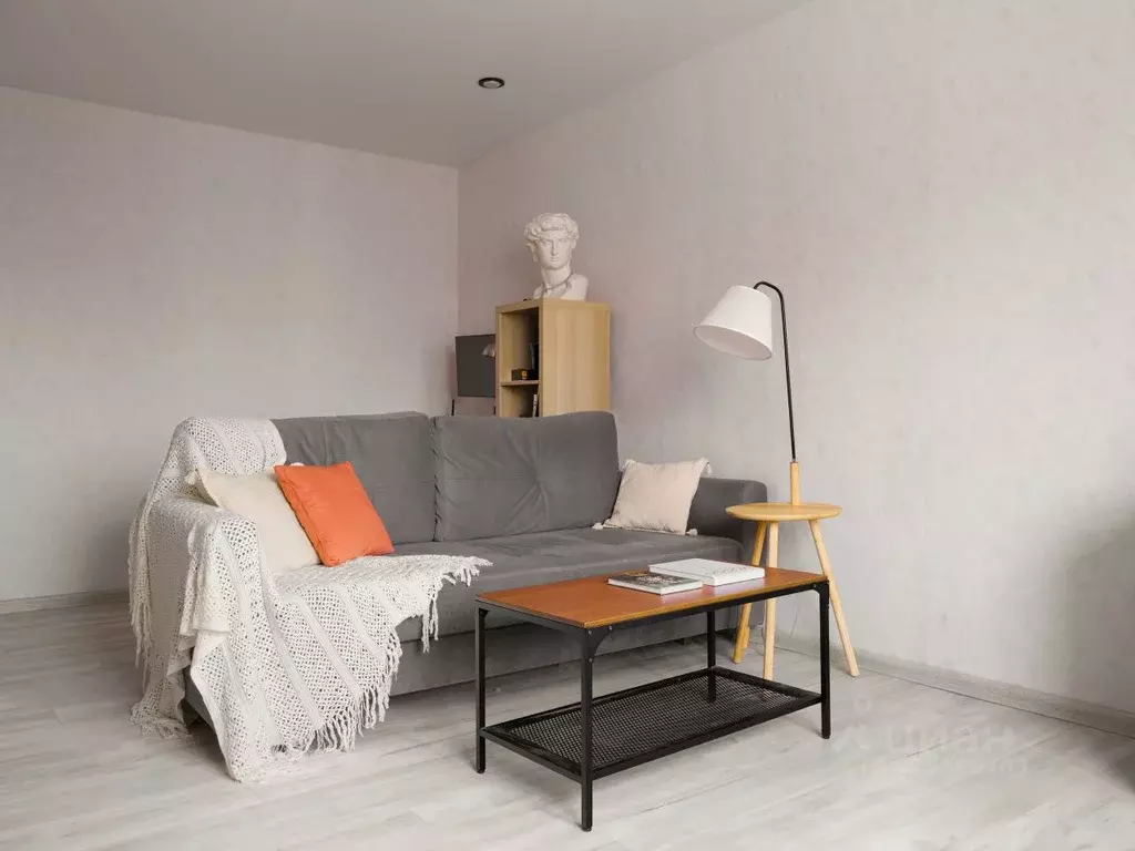 3-к кв. Санкт-Петербург ул. Ивана Фомина, 13К1 (73.8 м) - Фото 1