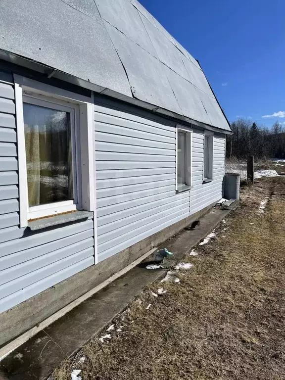 Дом в Красноярский край, Красноярск городской округ, пос. Снежница  ... - Фото 2