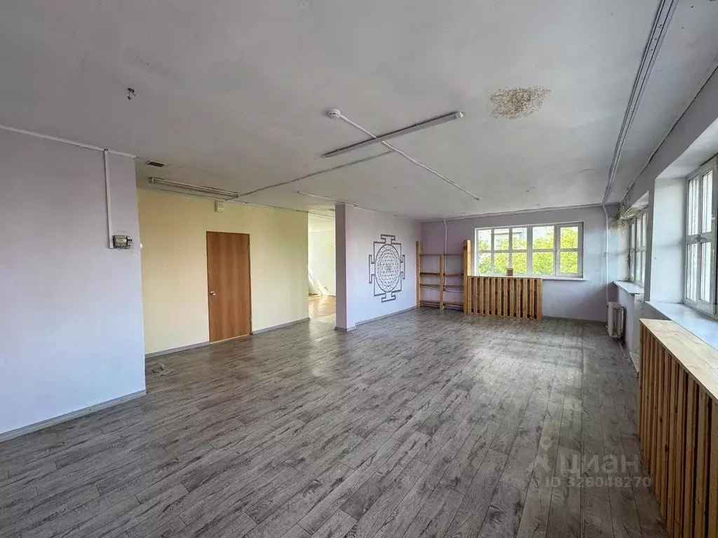 Помещение свободного назначения в Свердловская область, Екатеринбург ... - Фото 2