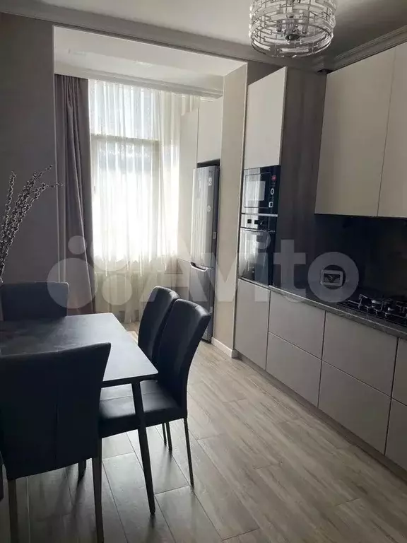 2-к. квартира, 70 м, 3/10 эт. - Фото 0