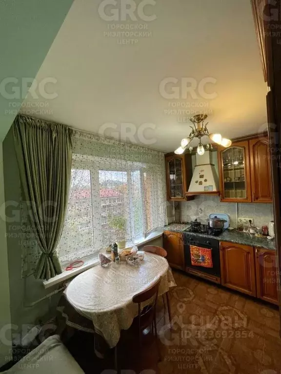 3-к кв. Краснодарский край, Сочи Донская мкр, ул. Чехова, 52 (72.0 м) - Фото 1