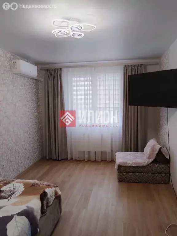 1-комнатная квартира: Евпатория, улица Чапаева, 28Л (38 м) - Фото 1