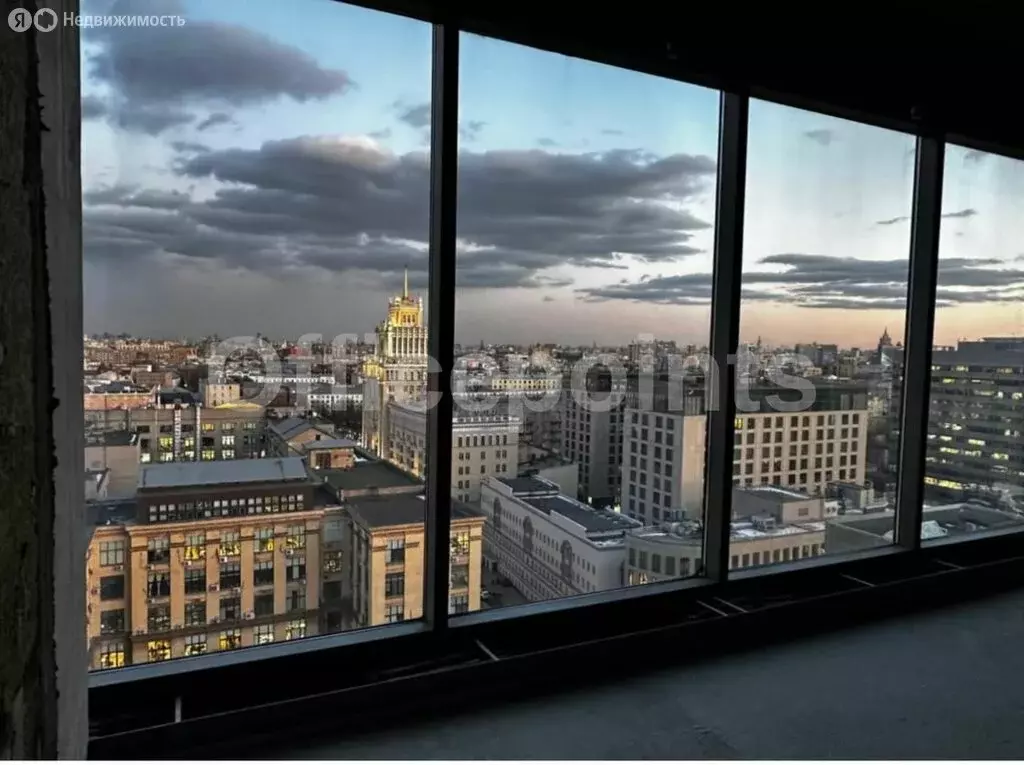 Офис (625 м) - Фото 1