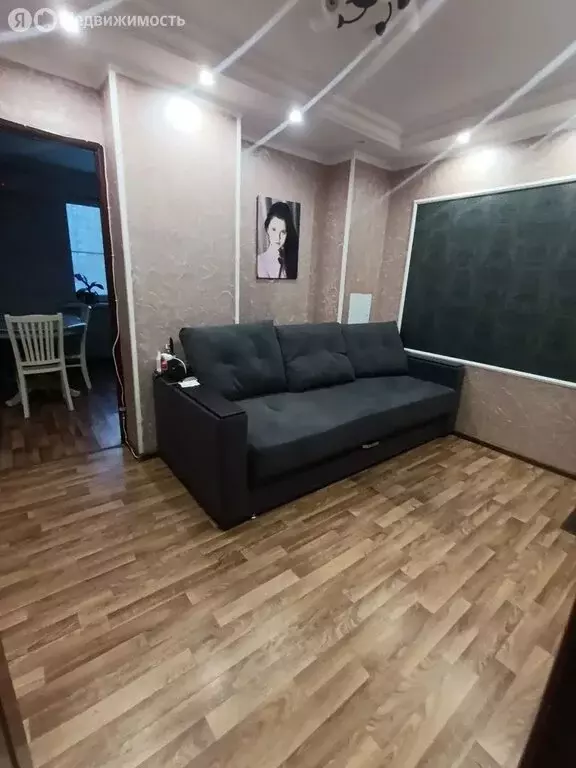 2-комнатная квартира: Краснодар, улица Генерала Трошева, 37 (58.9 м) - Фото 1