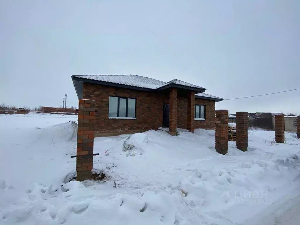 Дом в Оренбургская область, Оренбургский район, Весенний сельсовет, ... - Фото 2