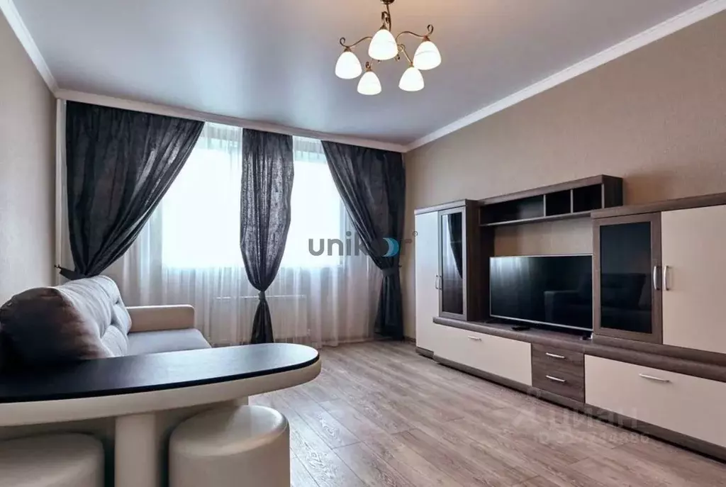 3-к кв. Башкортостан, Уфа ул. Комарова, 38 (56.0 м) - Фото 1