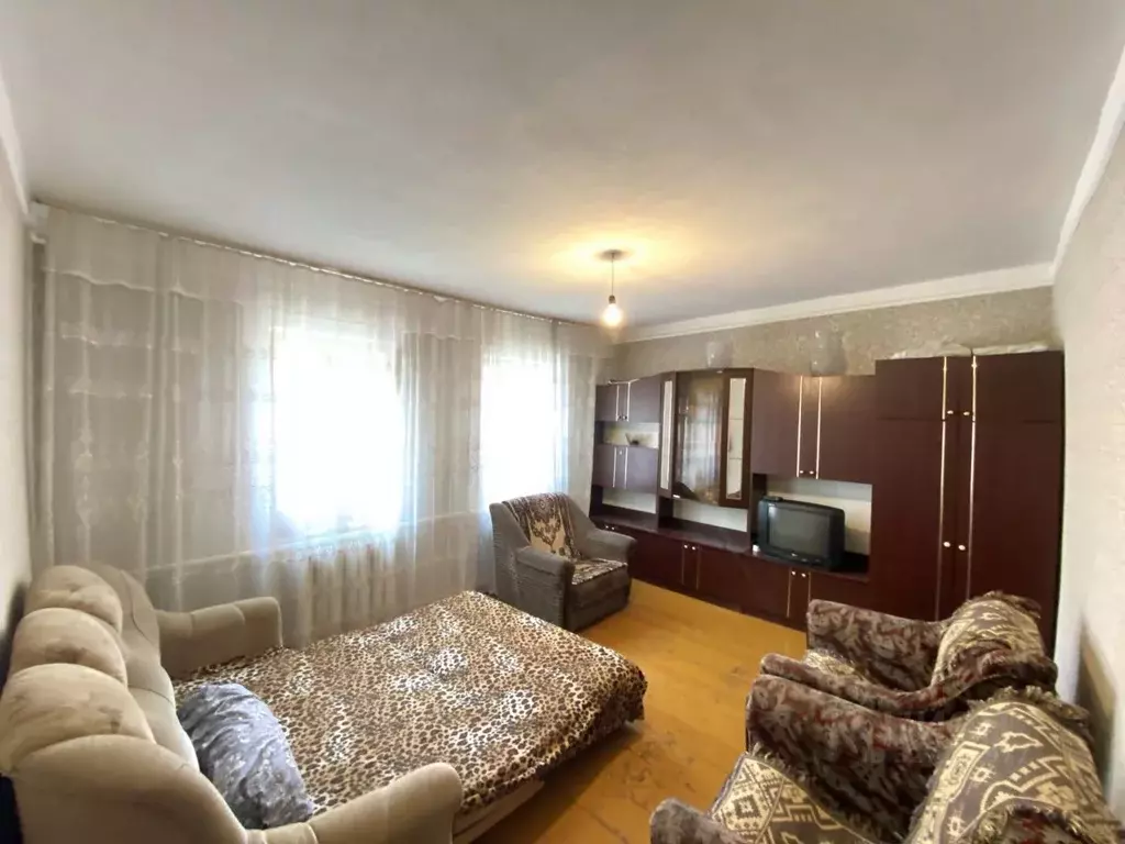 Дом в Кабардино-Балкария, Нальчик ул. Инессы Арманд (100 м) - Фото 1