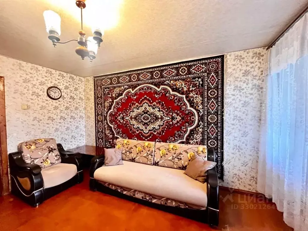 2-к кв. Волгоградская область, Волгоград ул. Кирова, 105 (51.4 м) - Фото 2