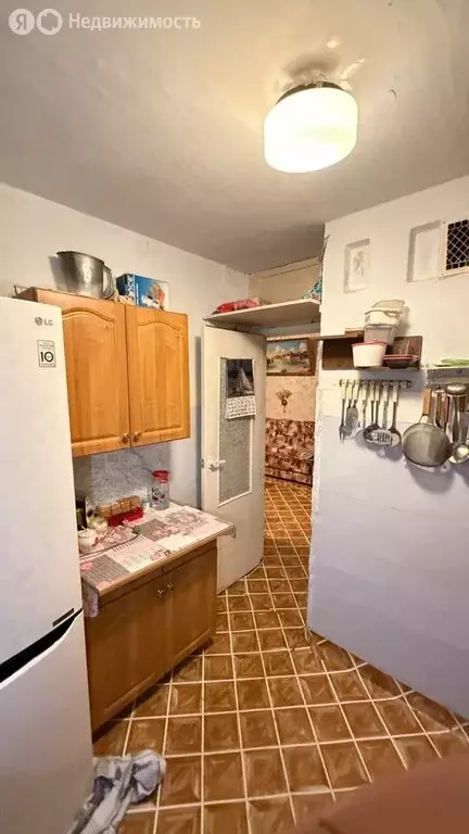 3-комнатная квартира: Псков, улица Николая Васильева, 71А (59.8 м) - Фото 2